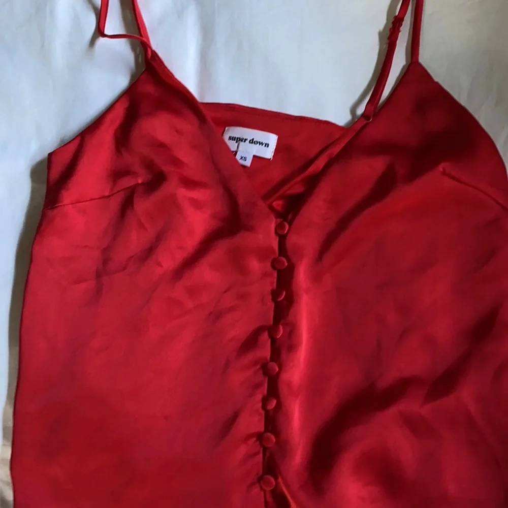 Red Superdown Top - Picture 4 of 6